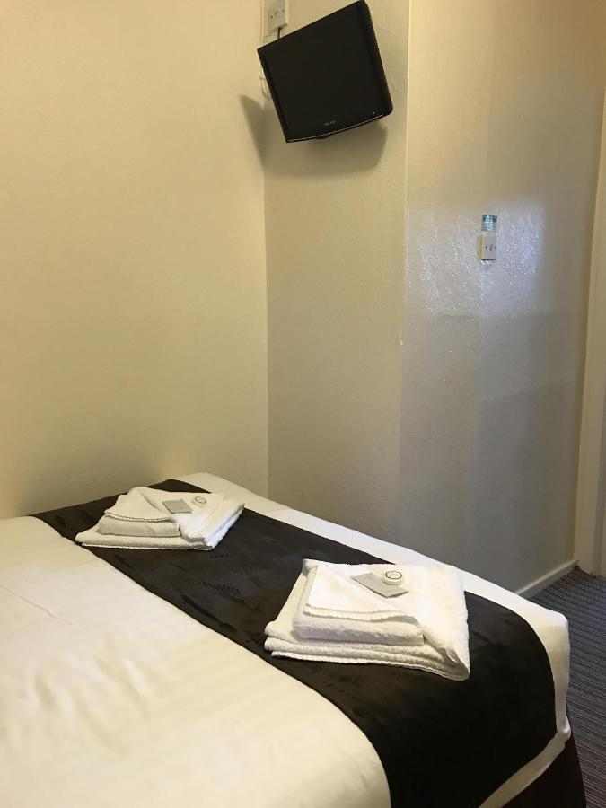 The Feathers Hotel Blackpool Extérieur photo